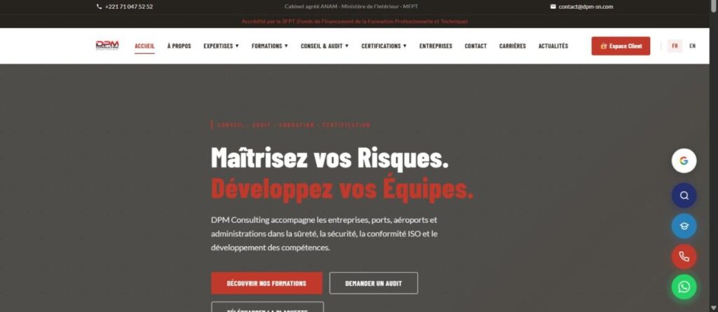 L'accueil : agréments et accréditation affichés dès la première ligne, et l'espace client accessible depuis la barre de navigation.